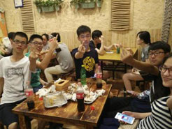 金湾烧烤加盟,学烧烤技术,开烧烤店多少钱疯狂烤翅加盟